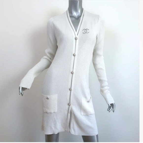 Chanel white v neck cardigan cotton blend size 42